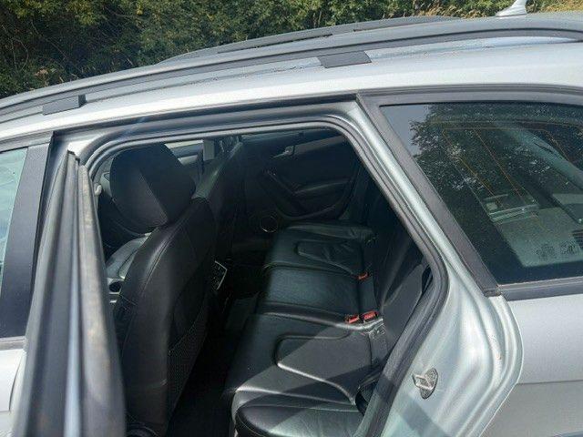 Audi A4 Allroad 2012 — photo 11