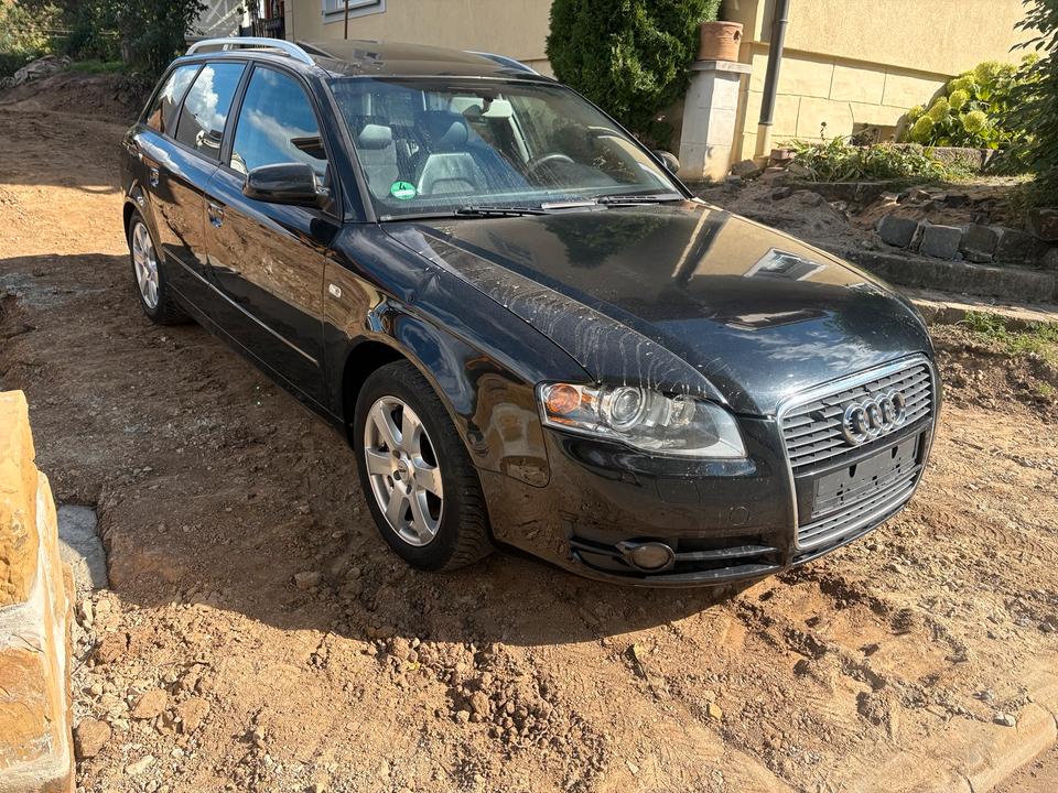 Audi A4 2006 — rear view