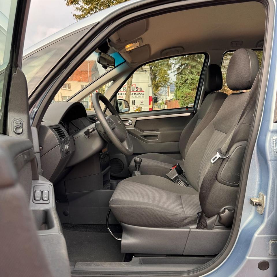 Opel Meriva 2009 — photo 14