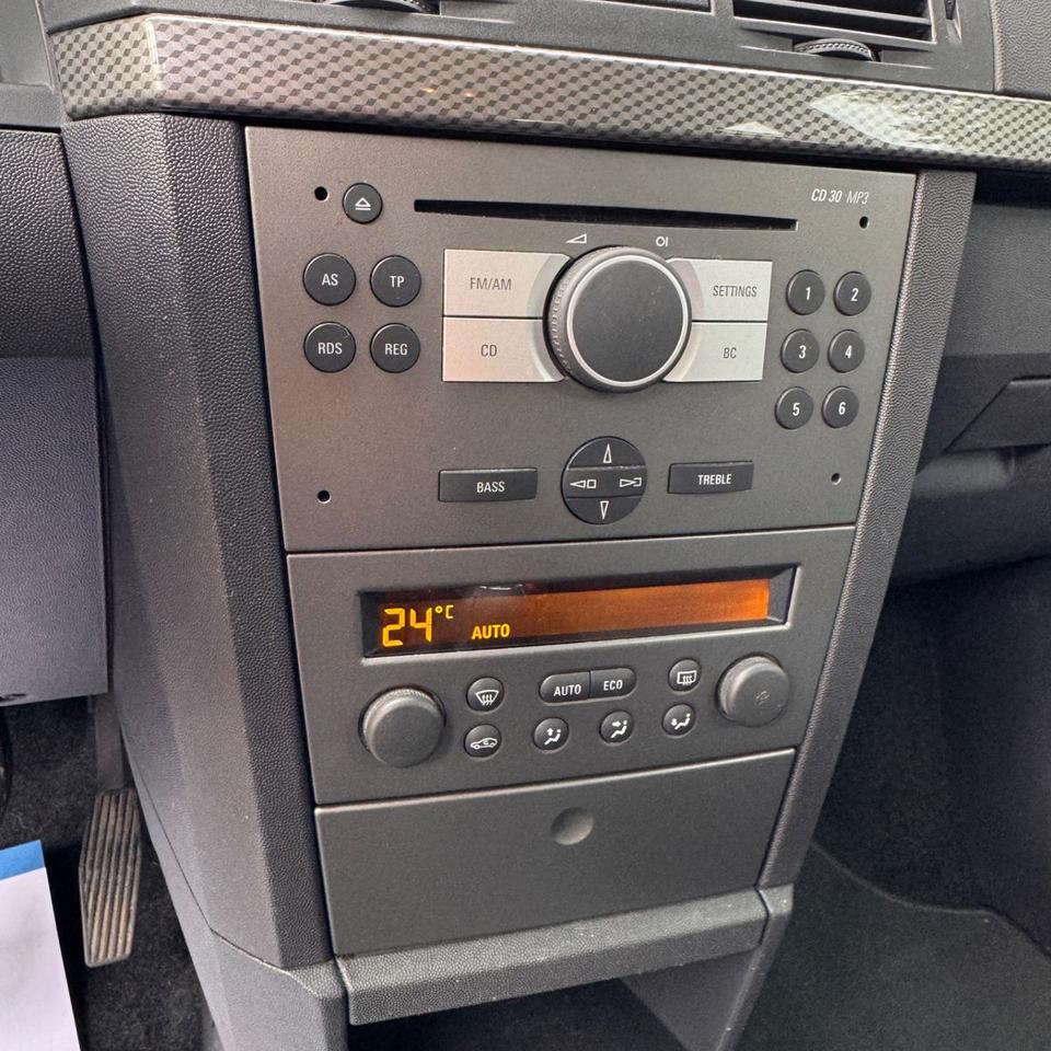 Opel Meriva 2009 — photo 17