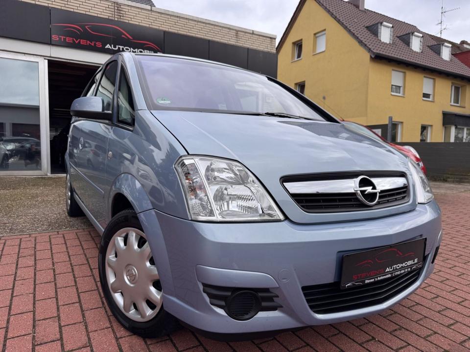 Opel Meriva 2009 — rear view