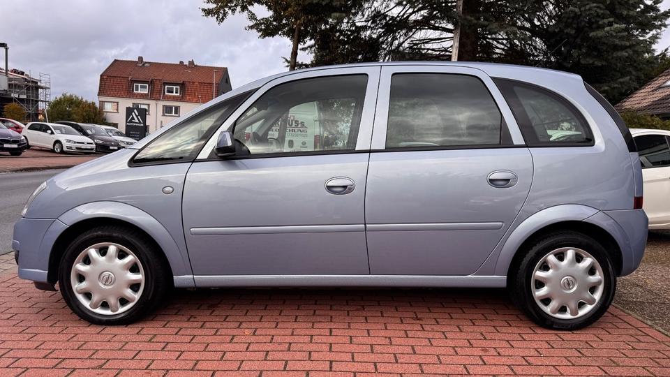 Opel Meriva 2009 — interior