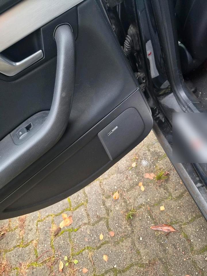 Audi A4 2006 — engine