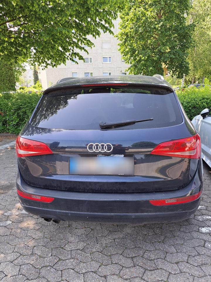 Audi Q5 2010 — photo 10