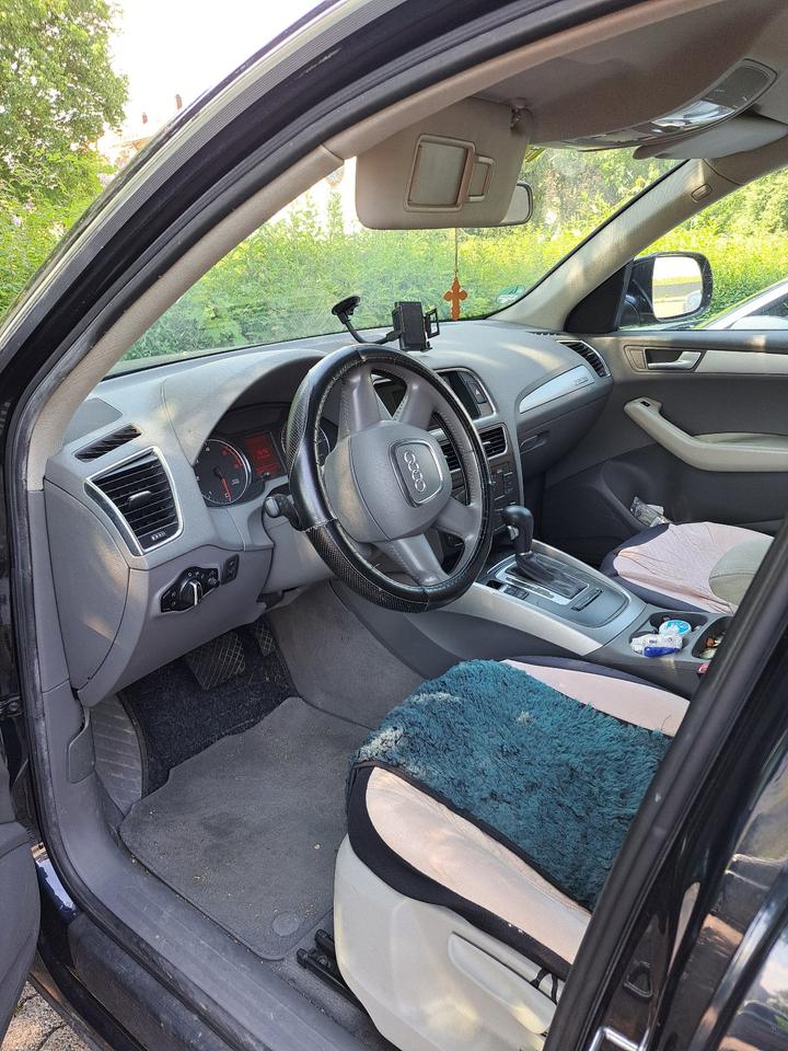 Audi Q5 2010 — photo 6