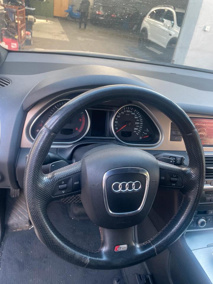 Audi Q7 2007 — двигун