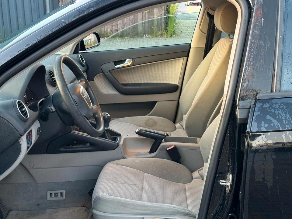 Audi A4 2006 — photo 6