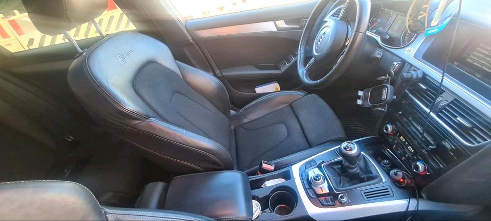 Audi A4 2014 — photo 15