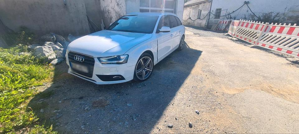Audi A4 2014 — photo 5