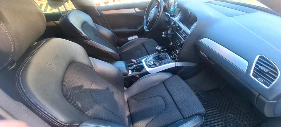 Audi A4 2014 — photo 7