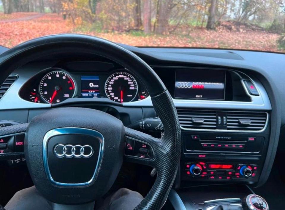 Audi A4 2008 — photo 8