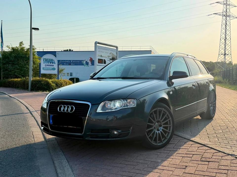 Audi A4 2008 — rear view