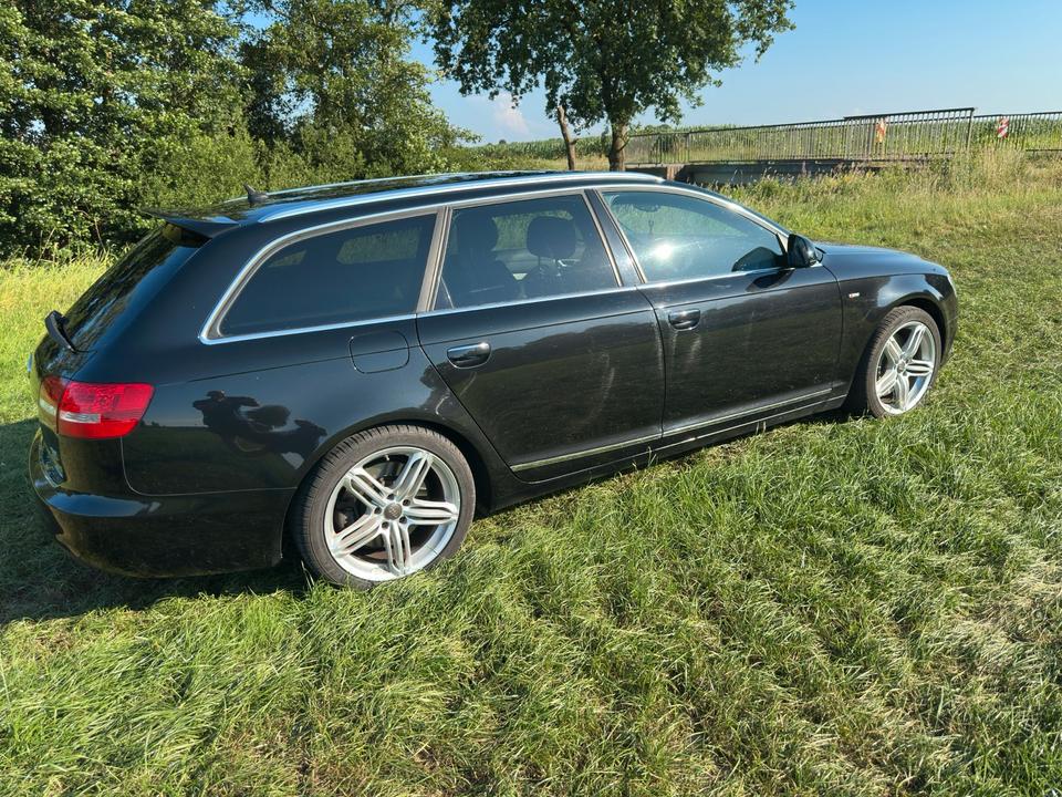 Audi A6 2011 — engine