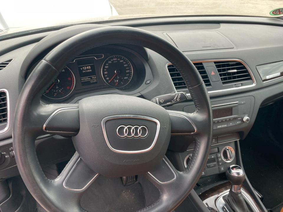 Audi Q3 2012 — photo 9
