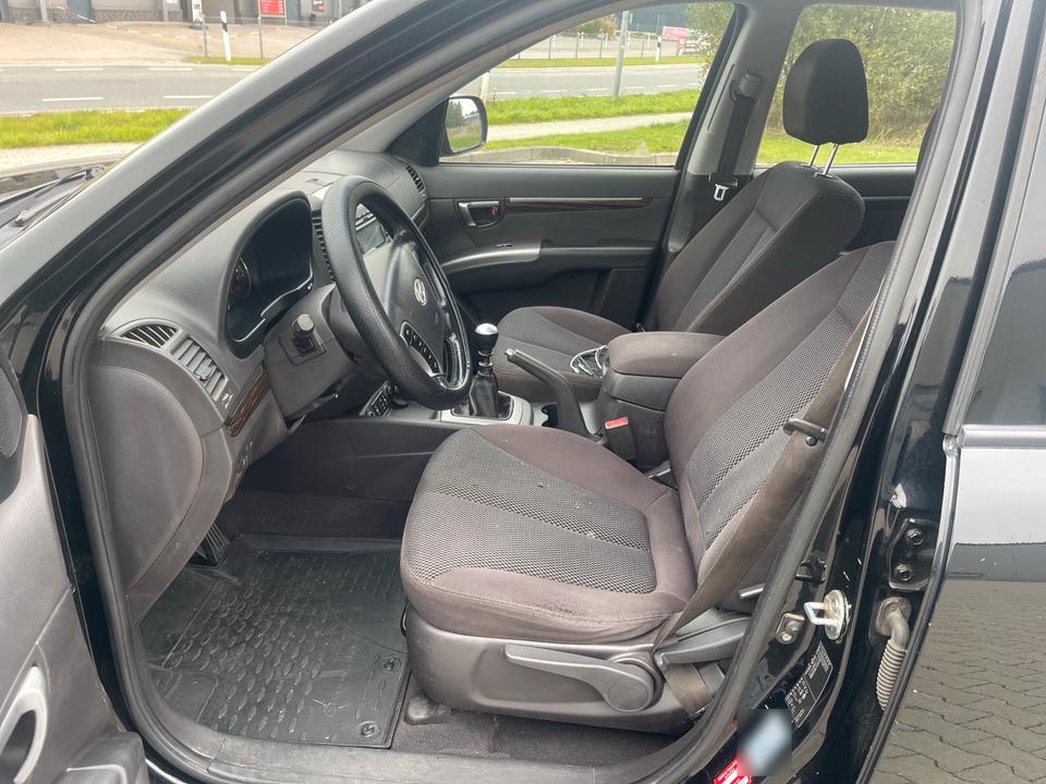 Hyundai Santa 2010 — photo 11