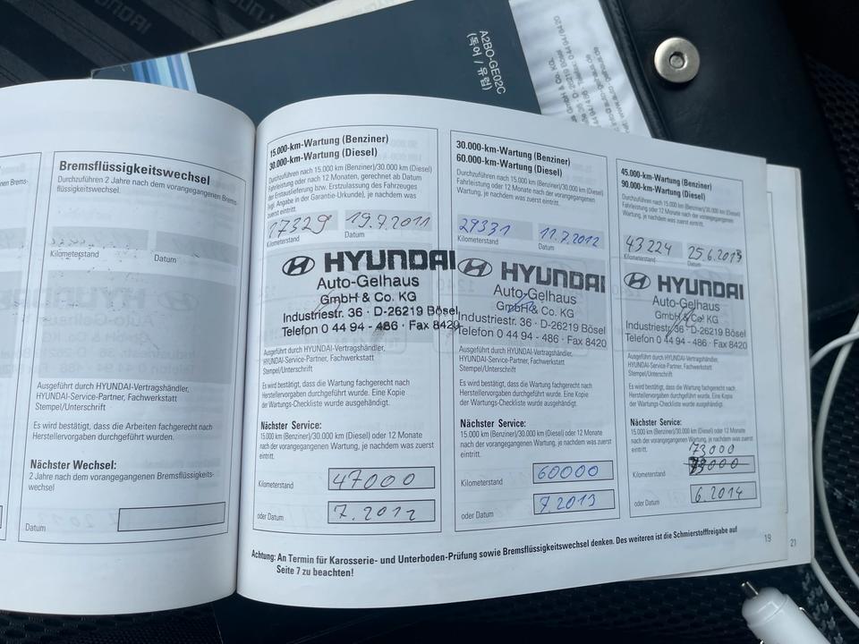 Hyundai Santa 2010 — photo 17