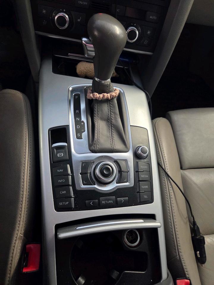 Audi A6 2008 — photo 11