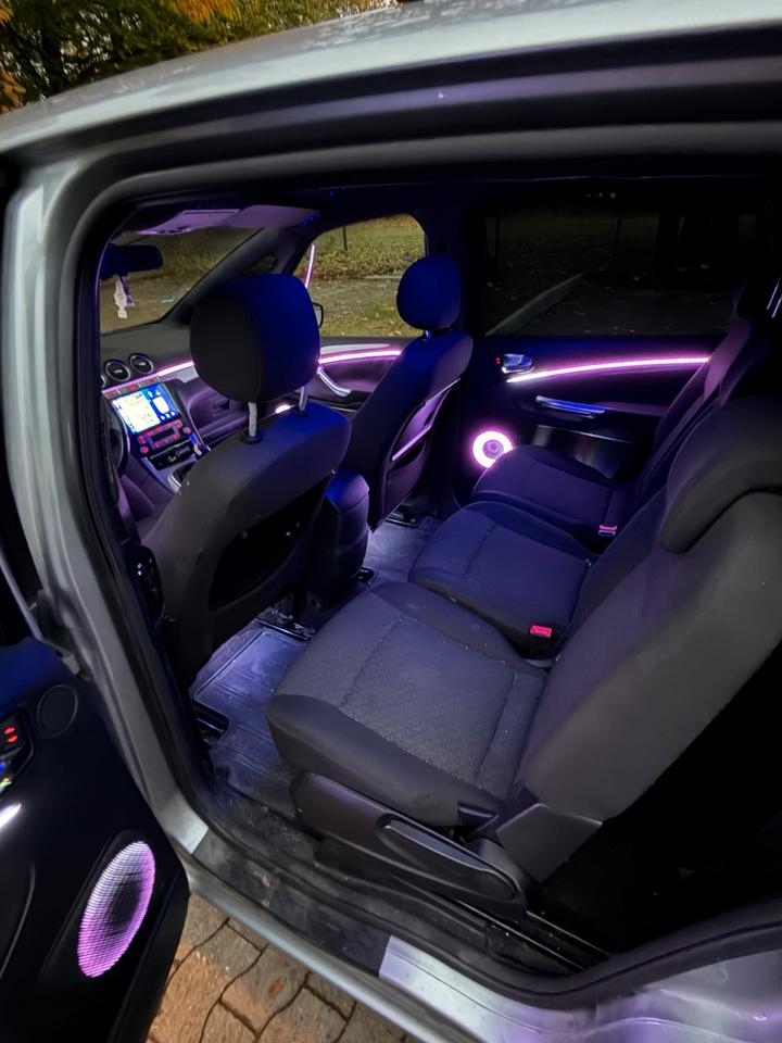 Ford S-Max 2010 — photo 7