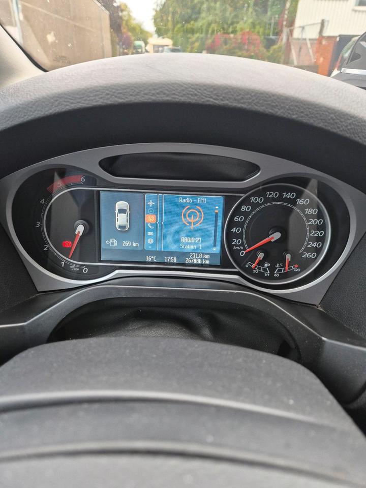 Ford S-Max 2008 — photo 8