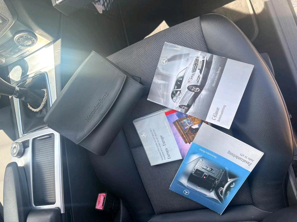 Mercedes Benz C 180 2010 — photo 15