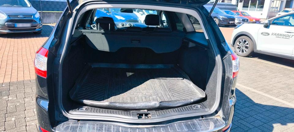 Ford Mondeo 2011 — photo 8