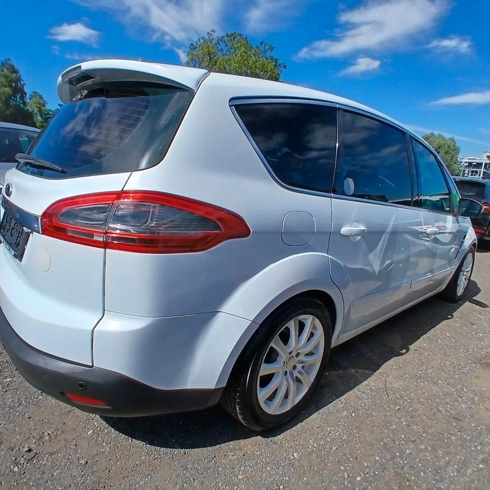 Ford S-Max 2011 — photo 5