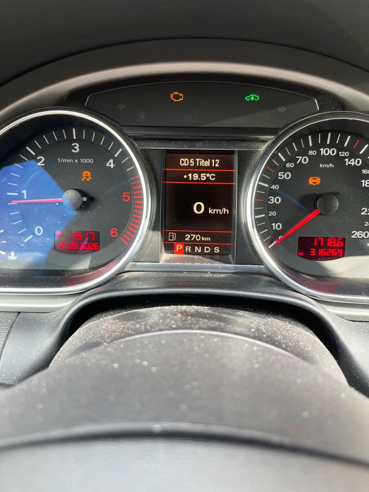 Audi Q7 2006 — photo 11