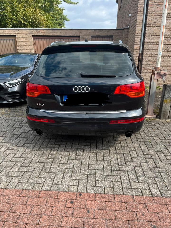 Audi Q7 2006 — photo 12