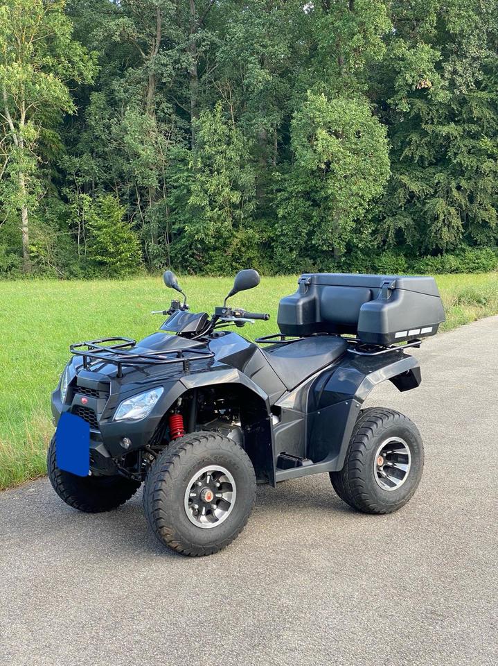 Kymco Quad MXU 300 R 2011 — interior
