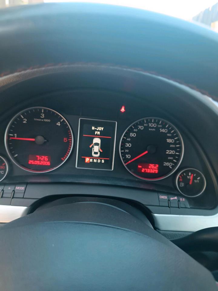 Audi A4 2007 — photo 7