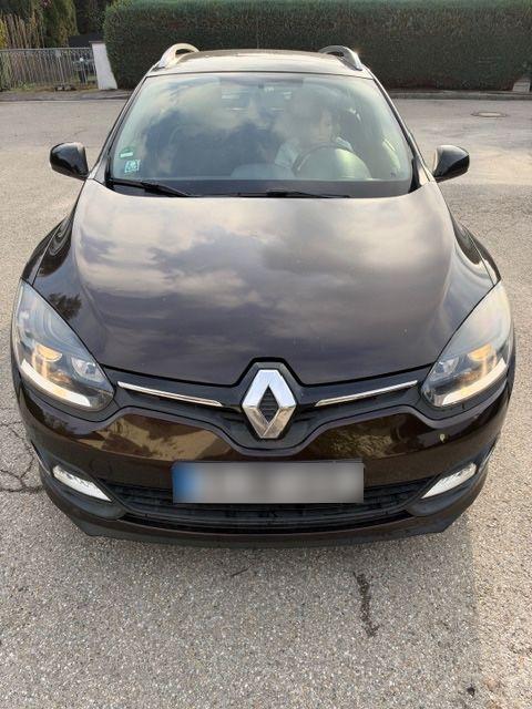 Renault Megane 2015 — rear view