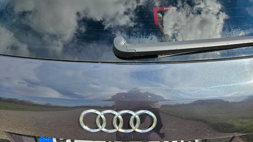 Audi A6 2011 — photo 8