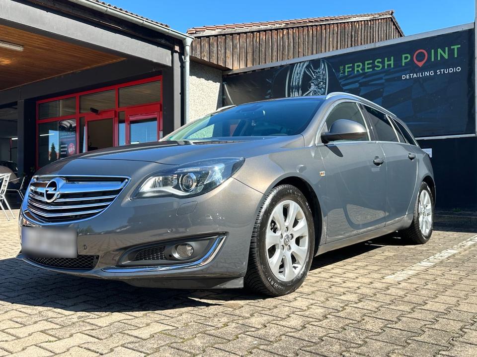 Opel Insignia 2014 — rear view