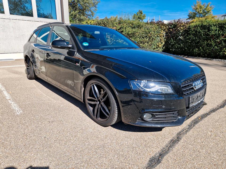 Audi A4 2011 — engine