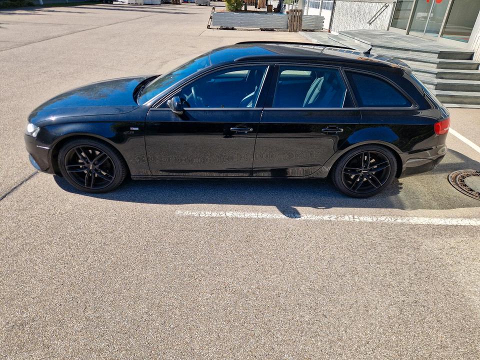 Audi A4 2011 — photo 7