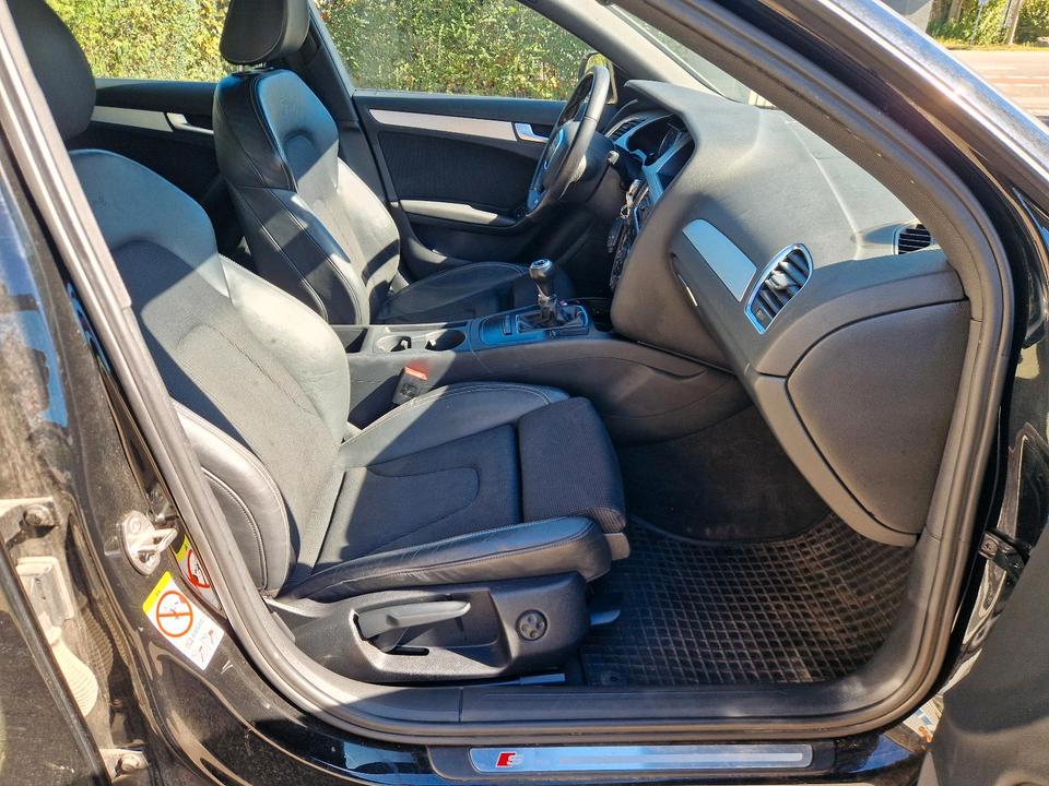 Audi A4 2011 — photo 9