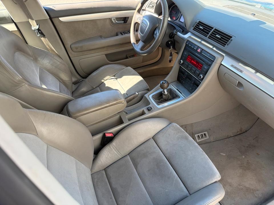 Audi A4 2007 — photo 7