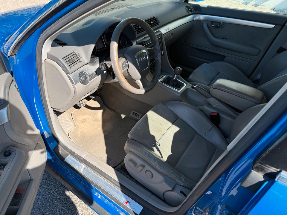 Audi A4 2007 — photo 8