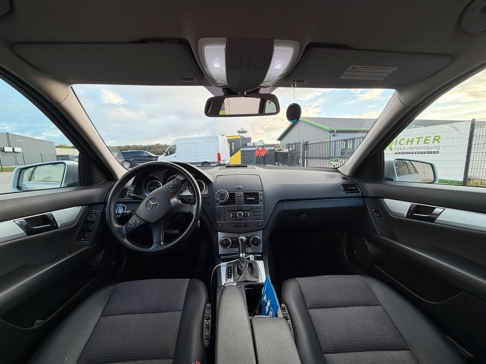 Mercedes Benz C 220 2010 — photo 5
