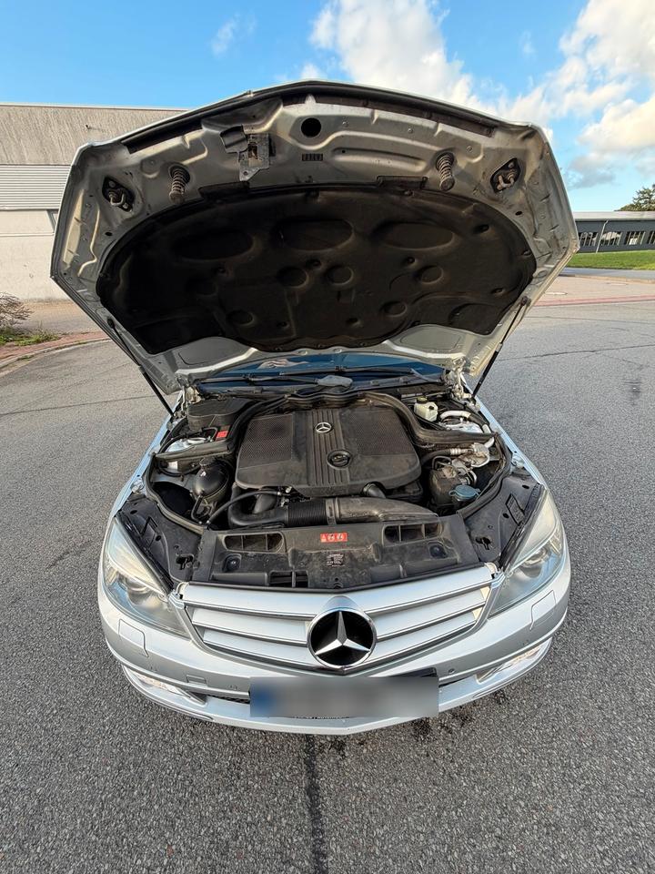 Mercedes Benz C 220 2010 — photo 8