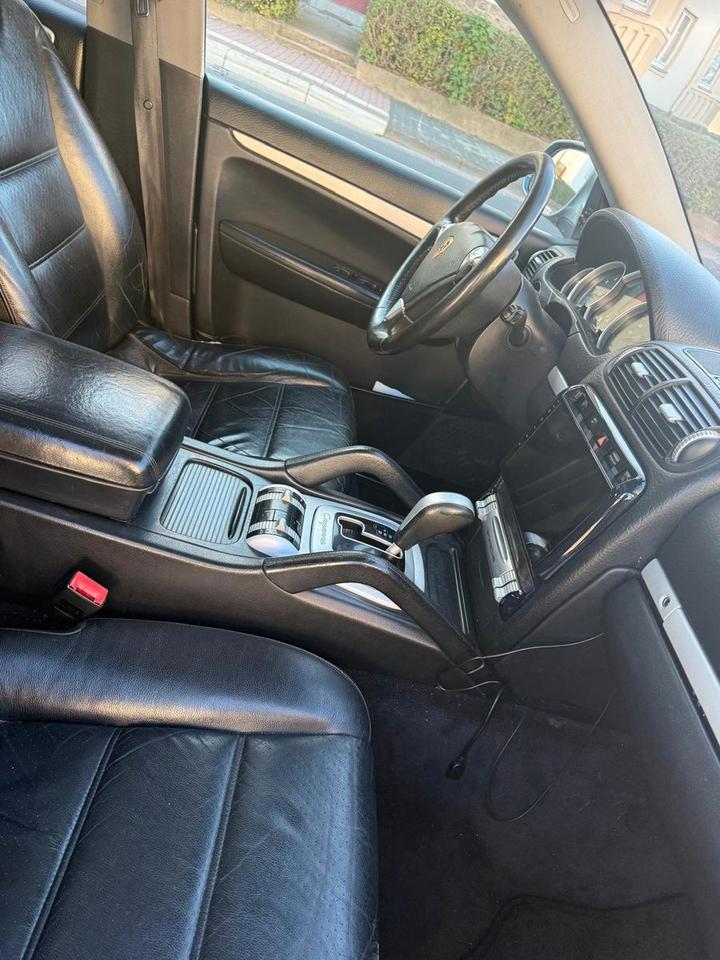 Porsche Cayenne 2005 — photo 18