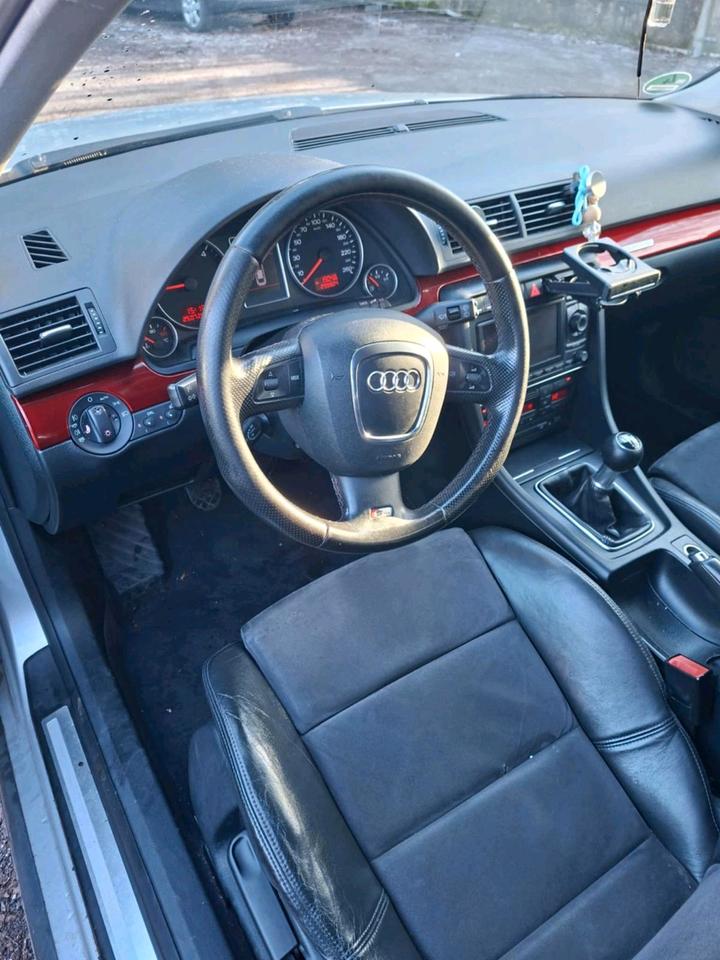 Audi A4 2007 — photo 8