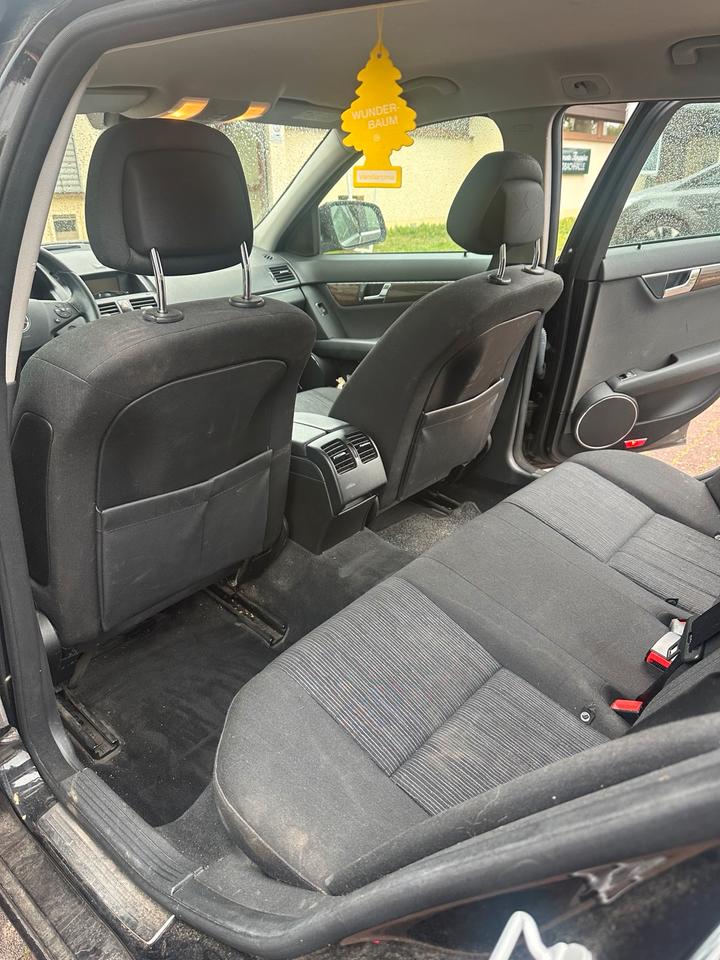 Mercedes Benz C 220 2008 — photo 7