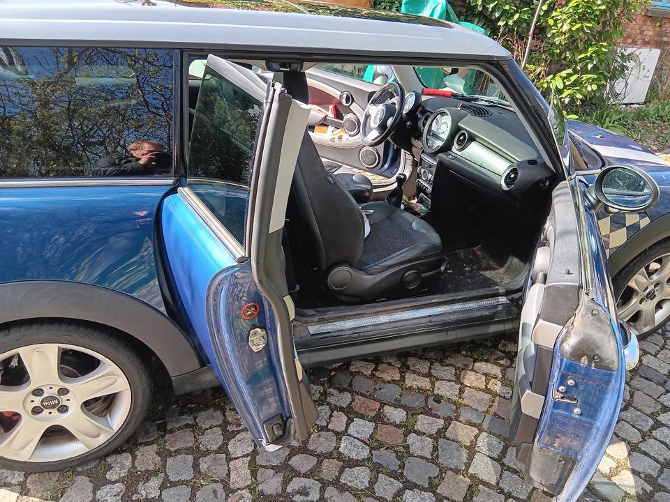 Mini Cooper S Clubman 2008 — photo 16