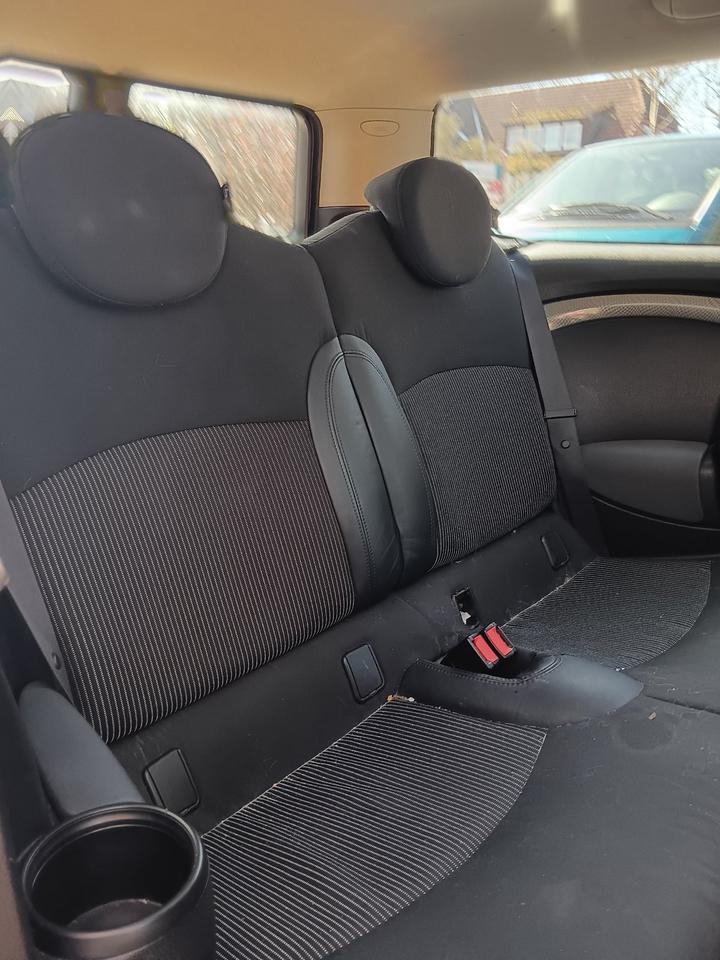 Mini Cooper S Clubman 2008 — photo 17