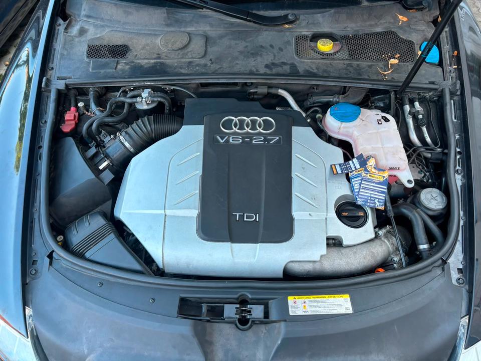 Audi A6 2011 — photo 10