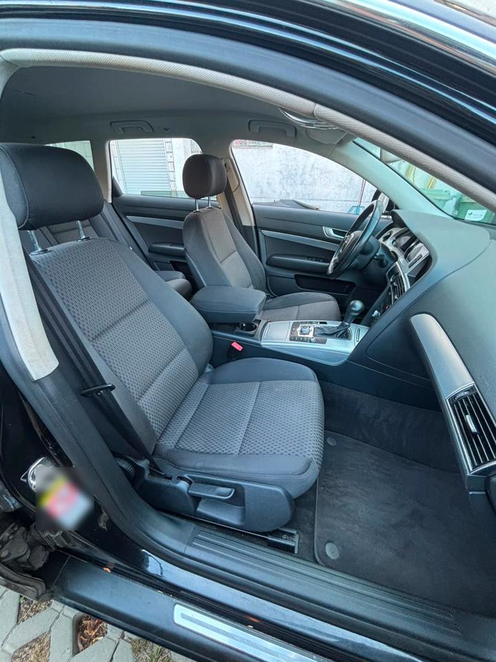 Audi A6 2011 — interior