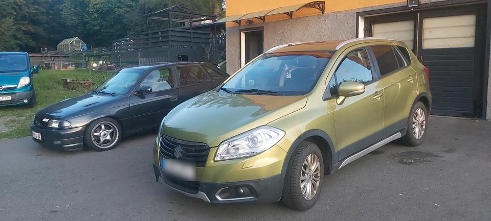 Suzuki SX4 2013 — салон