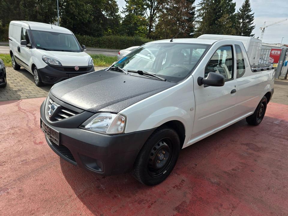 Dacia Logan Pick-Up 2012 — rear view