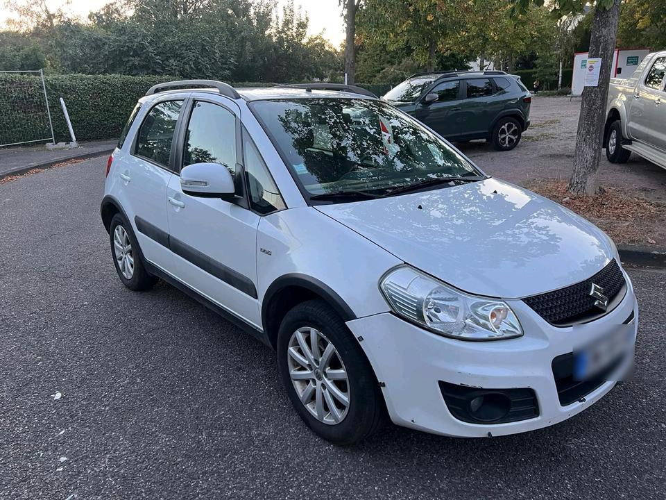 Suzuki SX4 2012 — engine